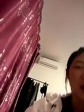 Snapshot of chibaoao66 chatting on November 6, 2025, 10:05 am chibaoao66 online show from November 6, 2025, 10:05 am