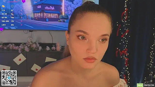 JulieLupo online show from April 12, 2026, 7:13 am