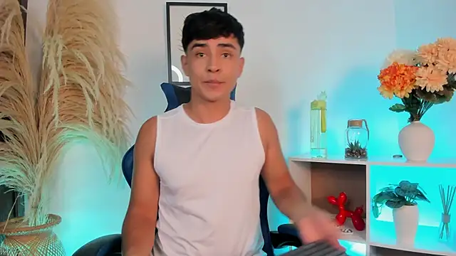 Snapshot of Thiago_Connor21 chatting on May 23, 2026, 12:05 am Thiago Connor21 online show from May 23, 2026, 12:05 am