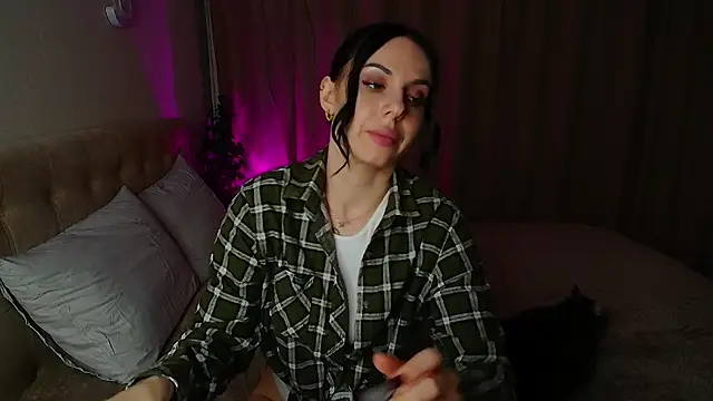 Poison inyour Mind   online show from October 18, 2025, 4:19 pm