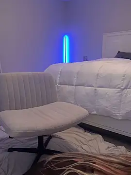 Snapshot of privateplaymilf chatting on November 14, 2025, 5:28 am privateplaymilf online show from November 14, 2025, 5:28 am