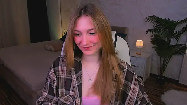 Snapshot of AngelAnabelle chatting on October 23, 2025, 8:29 pm AngelAnabelle online show from October 23, 2025, 8:29 pm