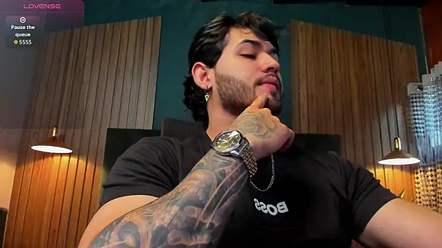 Snapshot of ElianKeiser chatting on January 17, 2026, 12:32 pm ElianKeiser online show from January 17, 2026, 12:32 pm