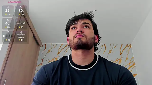 Snapshot of ElianKeiser chatting on February 12, 2026, 2:56 pm ElianKeiser online show from February 12, 2026, 2:56 pm