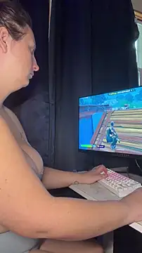 allnaturalmermaid online show from April 8, 2026, 6:52 pm