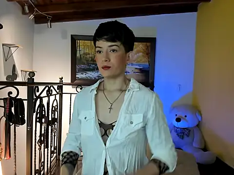 Zulyhenao online show from November 16, 2025, 8:42 am