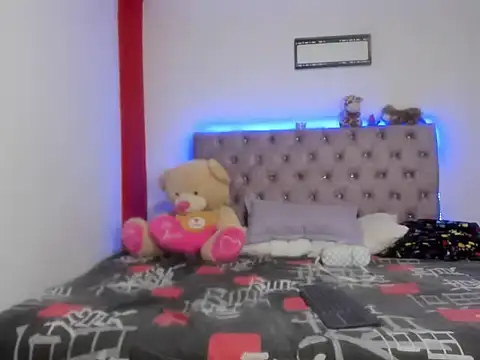 Stefany Andruw online show from October 9, 2025, 5:55 pm