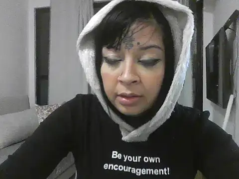 Snapshot of Vviperstriker chatting on October 2, 2025, 2:51 am Vviperstriker online show from October 2, 2025, 2:51 am