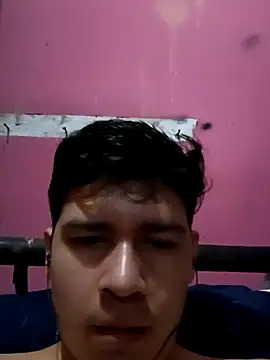 Travieso loco9 online show from October 8, 2025, 2:04 pm