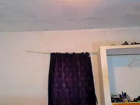 Snapshot of theMyke101 chatting on July 11, 2026, 4:48 am theMyke101 online show from July 11, 2026, 4:48 am