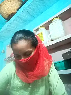 Snapshot of Cuty_kanchna chatting on October 7, 2025, 3:58 am Cuty kanchna online show from October 7, 2025, 3:58 am