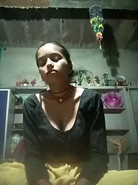 Snapshot of Cuty_kanchna chatting on October 12, 2025, 10:31 pm Cuty kanchna online show from October 12, 2025, 10:31 pm