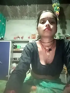 Snapshot of Cuty_kanchna chatting on October 14, 2025, 2:18 pm Cuty kanchna online show from October 14, 2025, 2:18 pm