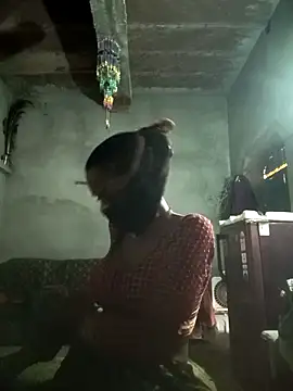 Snapshot of Cuty_kanchna chatting on October 19, 2025, 5:30 am Cuty kanchna online show from October 19, 2025, 5:30 am