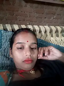 Snapshot of Cuty_kanchna chatting on October 24, 2025, 6:43 am Cuty kanchna online show from October 24, 2025, 6:43 am