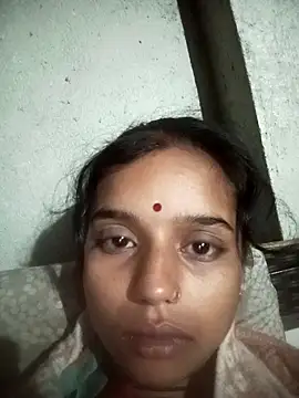 Snapshot of Cuty_kanchna chatting on October 30, 2025, 12:34 am Cuty kanchna online show from October 30, 2025, 12:34 am