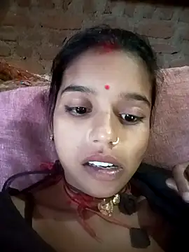 Snapshot of Cuty_kanchna chatting on November 7, 2025, 9:31 am Cuty kanchna online show from November 7, 2025, 9:31 am