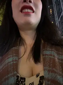 yourkeer online show from November 20, 2025, 1:55 pm