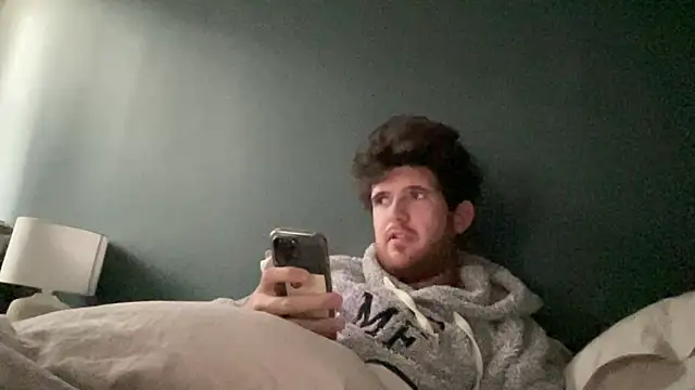 VersaGoo online show from October 18, 2025, 3:24 pm