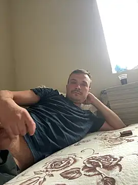 Snapshot of viktor1992-1-1 chatting on July 12, 2026, 4:14 am viktor1992-1-1 online show from July 12, 2026, 4:14 am