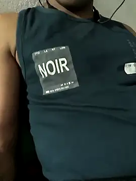 Snapshot of honestbbadboy chatting on October 16, 2025, 3:13 pm honestbbadboy online show from October 16, 2025, 3:13 pm