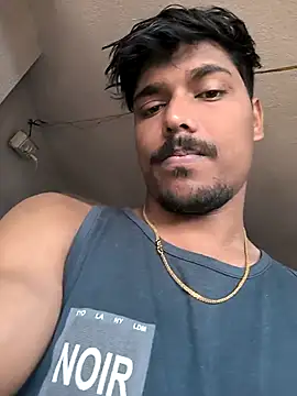 Snapshot of honestbbadboy chatting on November 8, 2025, 4:56 am honestbbadboy online show from November 8, 2025, 4:56 am