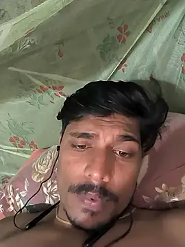 Snapshot of honestbbadboy chatting on November 13, 2025, 7:02 pm honestbbadboy online show from November 13, 2025, 7:02 pm