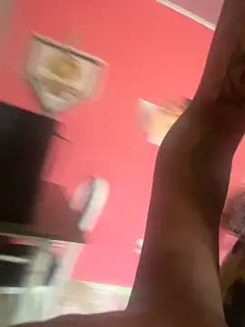 Priihmedeiros online show from December 1, 2025, 12:54 pm