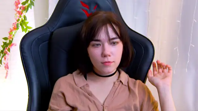 Kelly foox online show from October 19, 2025, 8:59 am