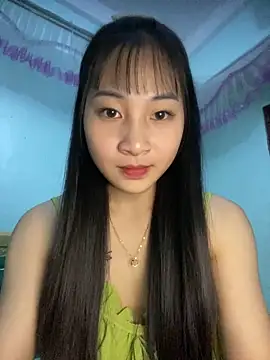 Snapshot of banlinh004 chatting on October 29, 2025, 3:58 pm banlinh004 online show from October 29, 2025, 3:58 pm