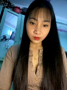 Snapshot of banlinh004 chatting on November 27, 2025, 1:46 pm banlinh004 online show from November 27, 2025, 1:46 pm
