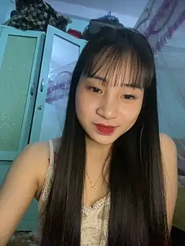 banlinh004 online show from March 17, 2026, 2:53 pm