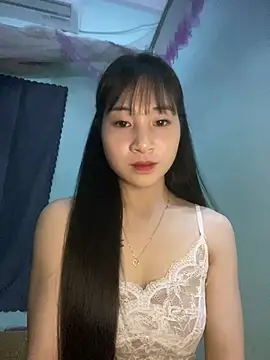 Snapshot of banlinh004 chatting on May 10, 2026, 2:33 pm banlinh004 online show from May 10, 2026, 2:33 pm