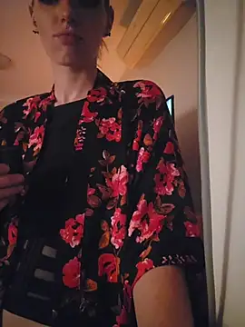 lonely Cosplay chick online show from October 25, 2025, 1:18 pm