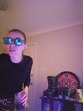 lonely Cosplay chick online show from November 5, 2025, 4:51 pm