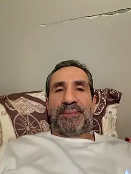 hakannazli online show from November 17, 2025, 3:18 pm