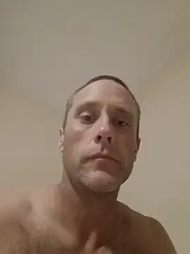 Snapshot of mcxxx87 chatting on May 22, 2026, 9:42 pm mcxxx87 online show from May 22, 2026, 9:42 pm