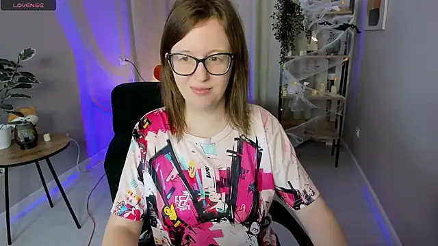 arizzzona online show from November 2, 2025, 6:16 am