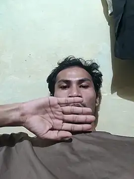 Snapshot of sunny5092 chatting on October 18, 2025, 7:03 pm sunny5092 online show from October 18, 2025, 7:03 pm