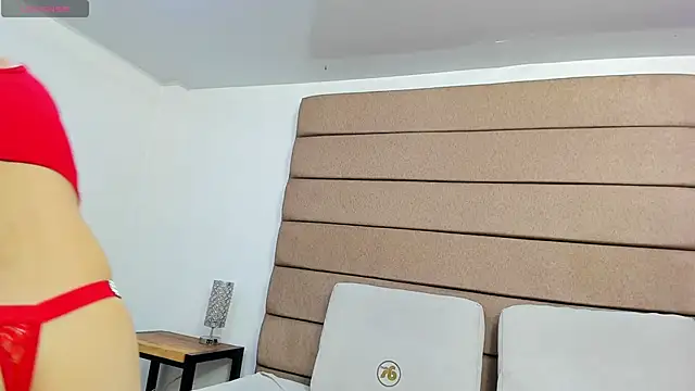 isaa stone online show from December 13, 2025, 8:14 pm