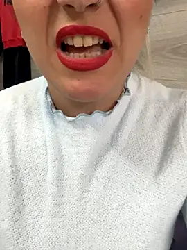 Daiana Andra online show from October 13, 2025, 10:04 am