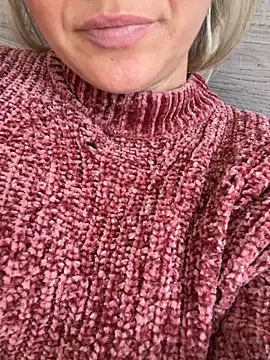 Daiana Andra online show from October 24, 2025, 9:38 am