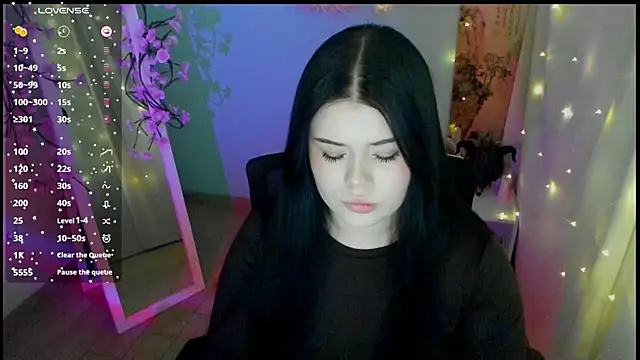 Mona Esty online show from May 13, 2026, 6:11 am