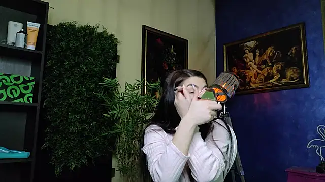 nicolepalmer online show from February 5, 2026, 7:57 am