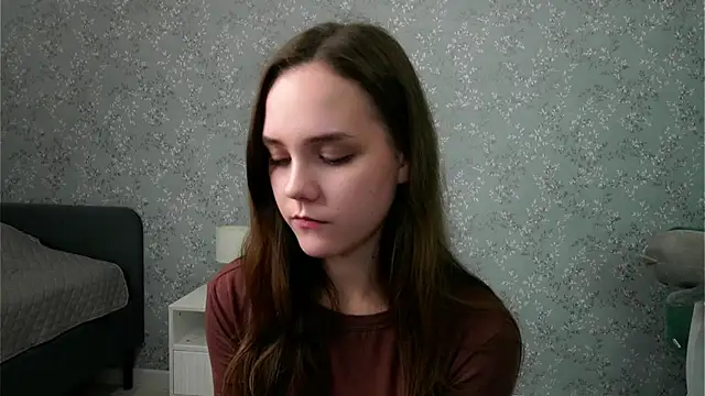 Snapshot of SweetSaraPie chatting on October 3, 2025, 9:45 pm SweetSaraPie online show from October 3, 2025, 9:45 pm