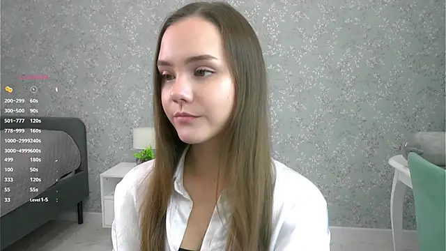 Snapshot of SweetSaraPie chatting on October 25, 2025, 6:57 pm SweetSaraPie online show from October 25, 2025, 6:57 pm