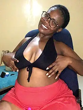 Snapshot of BarbioTheEmpressXxxxx chatting on January 7, 2026, 7:49 pm BarbioTheEmpressXxxxx online show from January 7, 2026, 7:49 pm