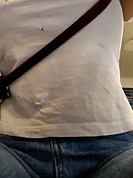 shannon kinne  online show from December 2, 2025, 1:39 pm