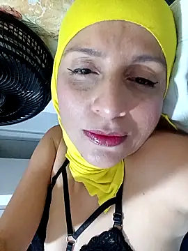 Snapshot of Aafsha_ chatting on April 21, 2026, 7:06 pm Aafsha online show from April 21, 2026, 7:06 pm