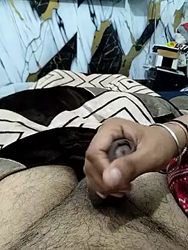 Nisha sonu couple online show from February 5, 2026, 4:39 am